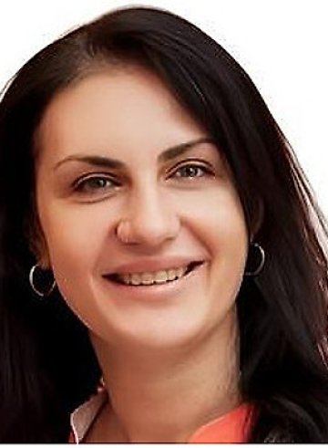 Захарова Анна Константиновна