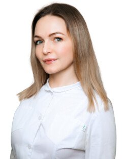 Роганова (Гринкевич) Александра Михайловна