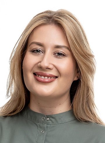 Красильникова Елена Дмитриевна