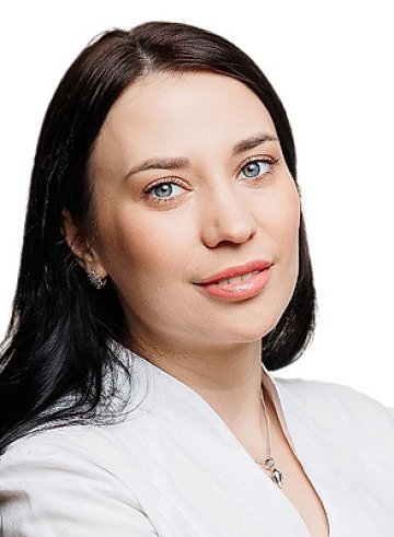 Суворова Марина Евгеньевна