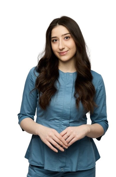 Амирханова Айшат Шамилевна