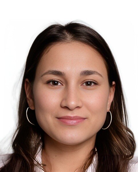 Плотникова Анна Юрьевна