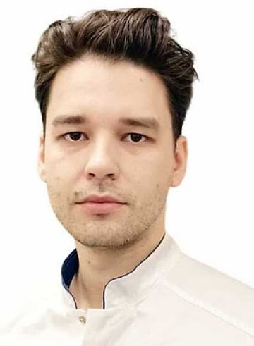 Камбаров Денис Дмитриевич