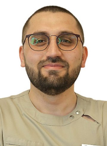 Магомедов Амир Исламович