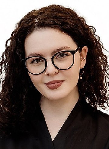 Комарова Елена Евгеньевна