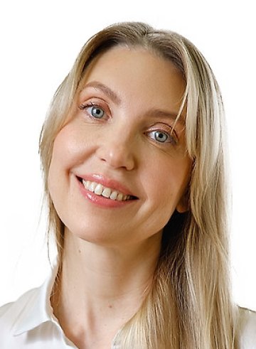 Лапшина Юлия Юрьевна