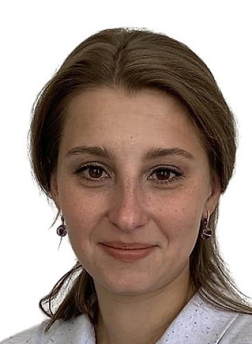 Комоцкая Оксана Евгеньевна