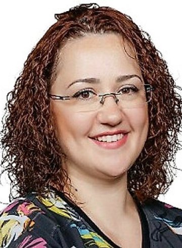 Острецова Лариса Евгеньевна