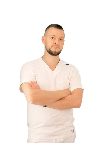 Романов Максим Олегович