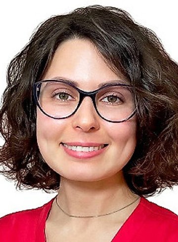 Комарова Анастасия Евгеньевна