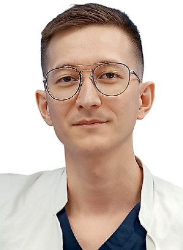 Халилов Дамир Ринатович