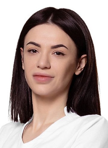 Корниенко (Трухачева) Лариса Джабраиловна