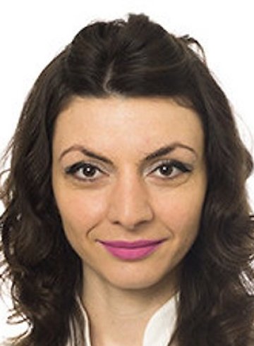 Ахобадзе Индира Валерьевна