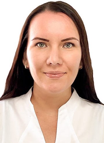 Семенникова Эльза Юрьевна