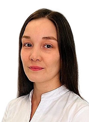 Хмура Регина Рауфовна