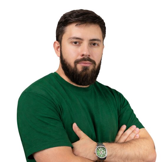 Уджуху Эльдар Вячеславович