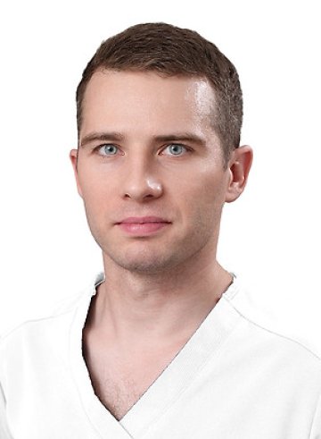 Симонов Роман Александрович